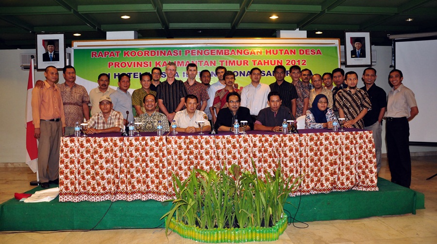 rapat_koordinasi_hutan_desa